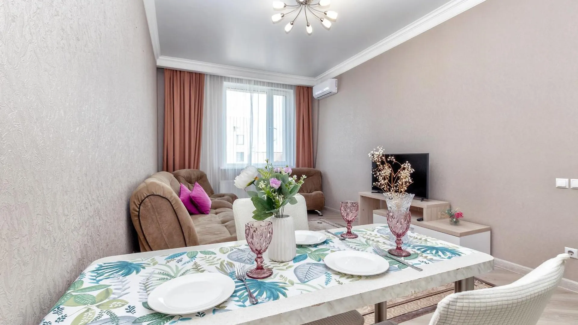 Комфортная Квартира В Центре Apartment Taldykol
